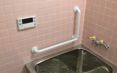 住宅改修事例　浴室手すり