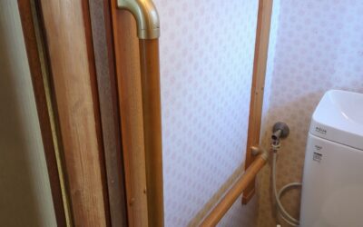 住宅改修事例　トイレ手すり